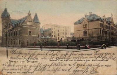 Lata 1898 -1900,pocztówka wysłana z Głogowa w 1901 roku. Po lewej widać budynek Poczty Głównej, (poczta tam była gdy ja do szkoły chodziłam). Po prawej dzisiejszy Zespół Szkół Ekonomicznych im. Jana Pawła II.